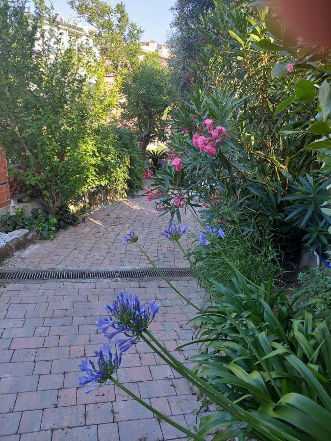 Appartement Riviera Garden à Gênes Extérieur photo